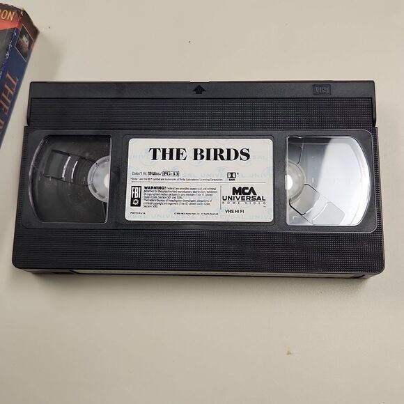 The Birds VHS Tape 1990 Vintage - Picture 2 of 4